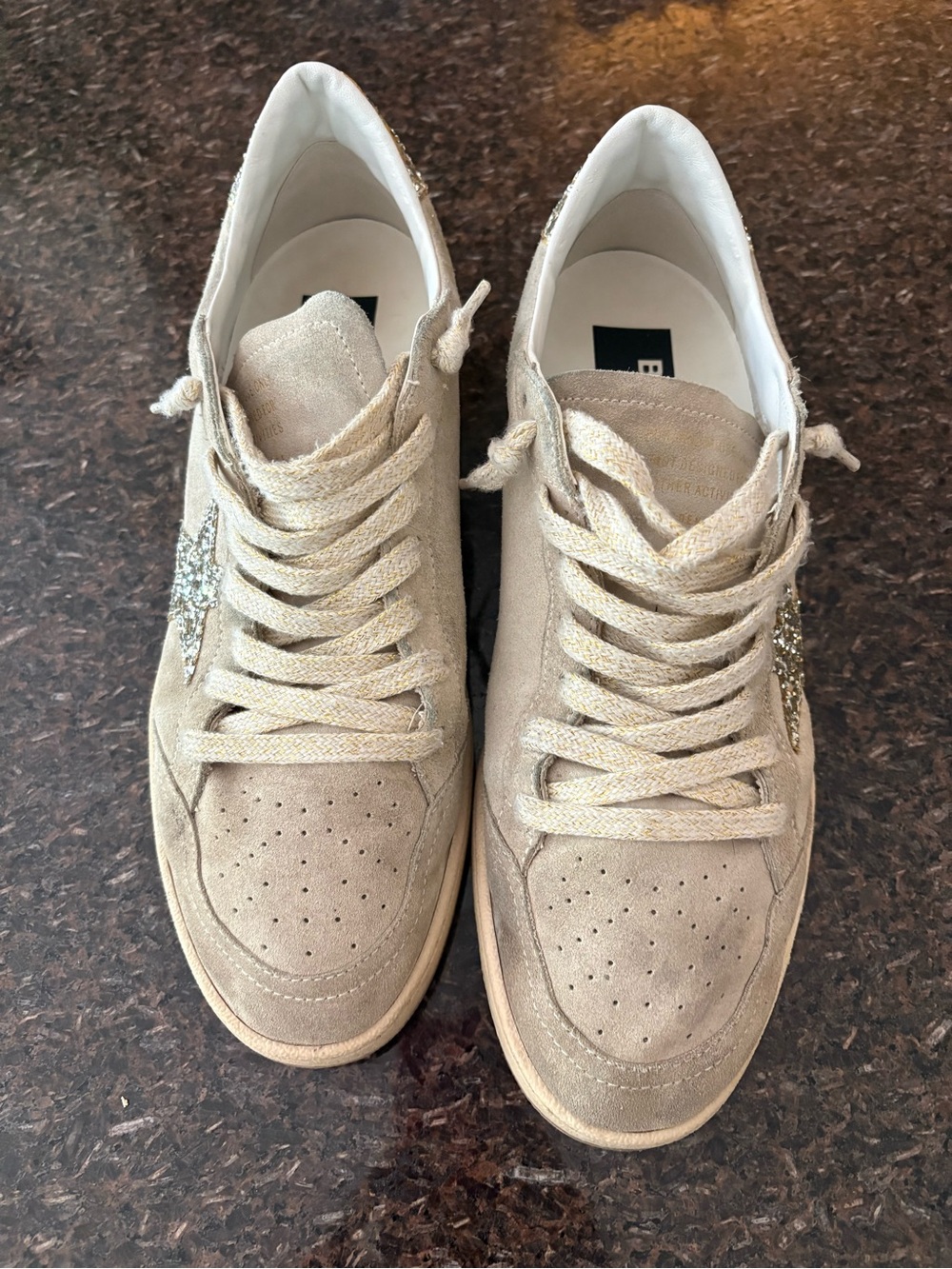 Golden Goose Beige Suede Low-Top Sneakers with Glitter Star - Picture 2 of 5